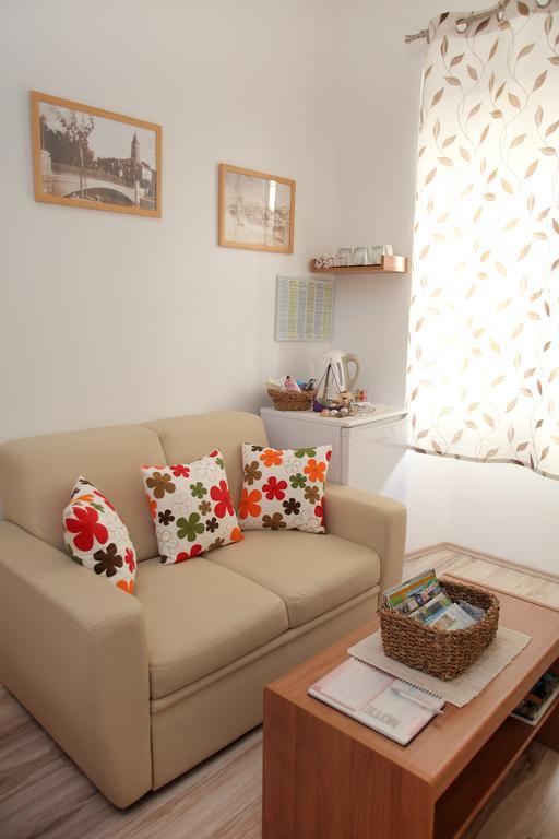 Room Mira Traù Esterno foto
